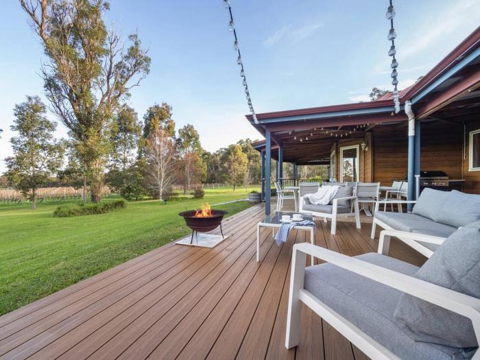 Burton Farmhouse - Reconnect with Nature & Family