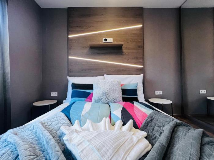 Karzo Property LU 209 Free Garage