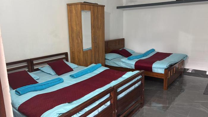 Misty huts home stay