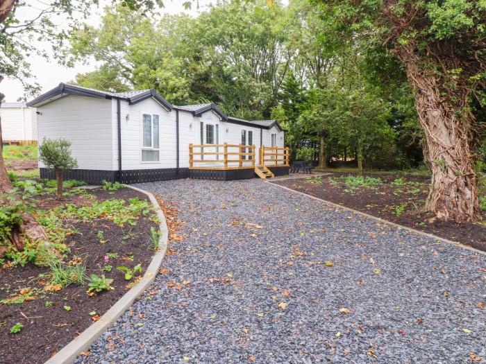 The Chalet at Tyn Lon