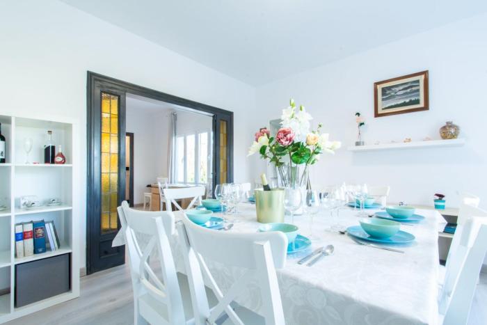 Mediterranean heaven with sea views