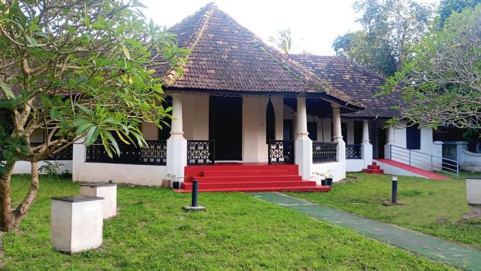 Annas Heritage bungalow