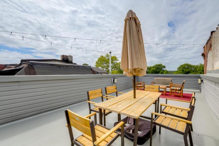 Penthouse Condo with Rooftop Deck in Philadelphia!