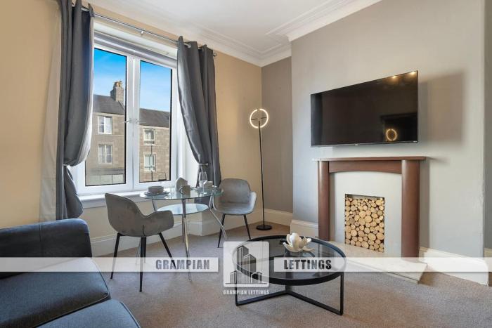 Holburn Street Lodge - Grampian Lettings