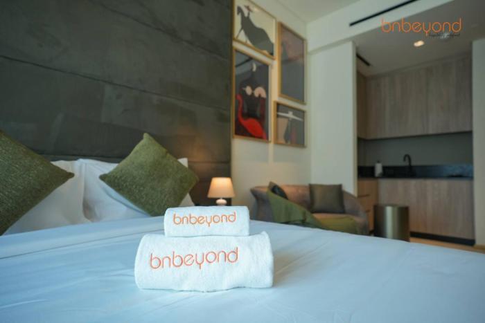 The Autograph-Art Meets Comfort