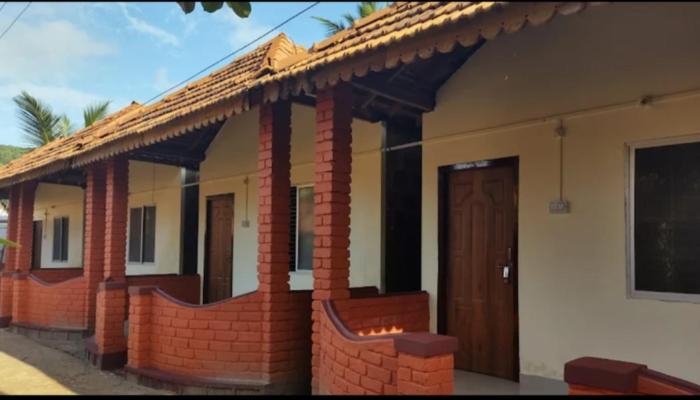 GOKARNA KUDLE BEACH STAY MAHAGANAPATi