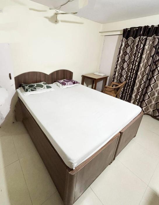 Adarsh lodge