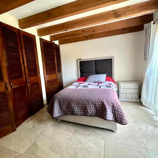 Valhalla, Oasis Privado en Valle