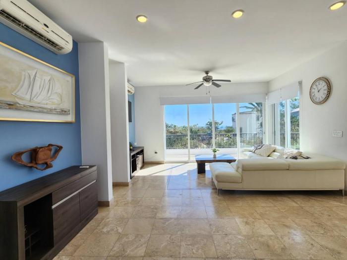 Wonderful 3Bed-2.5 Baths-Priv.Pool & BeachAccess