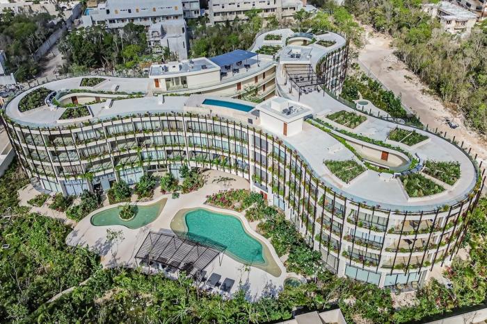 Luxurious studio 6 minutes from the beach