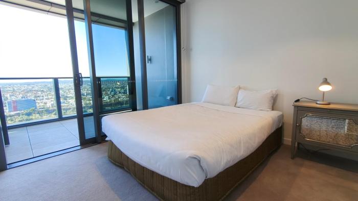 40 Queens Wharf 1 BR Apartment