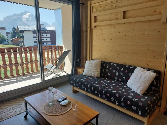 Studio 28m² 4 pers, sauna, pied des pistes - FR-1-516-223