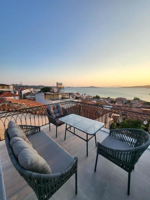 Sea&Lesbos View Duplex, Courtyard&Rooftop, Ayvalık