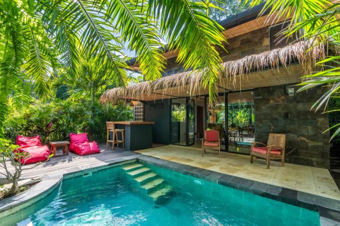 Luxury loft Lestari 2 with Private pool in ubud