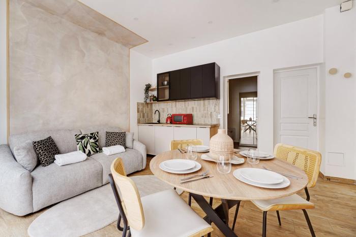 "Cozy Apartment 1BDR 4P – Paris 8th Saint-Lazare