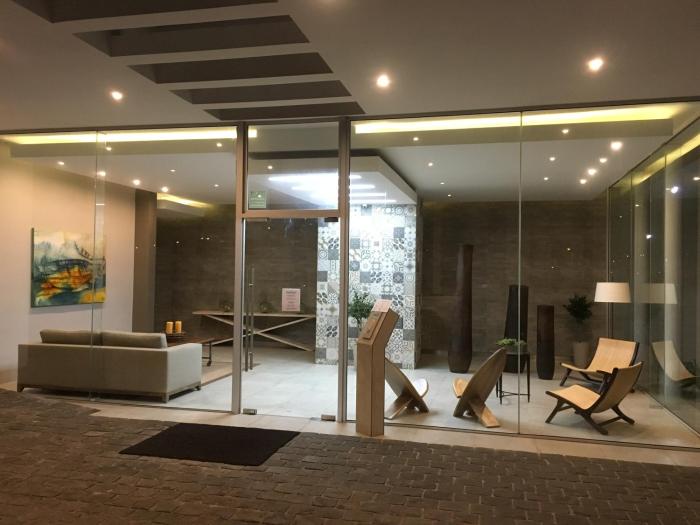 Depto con vista al mar y terraza