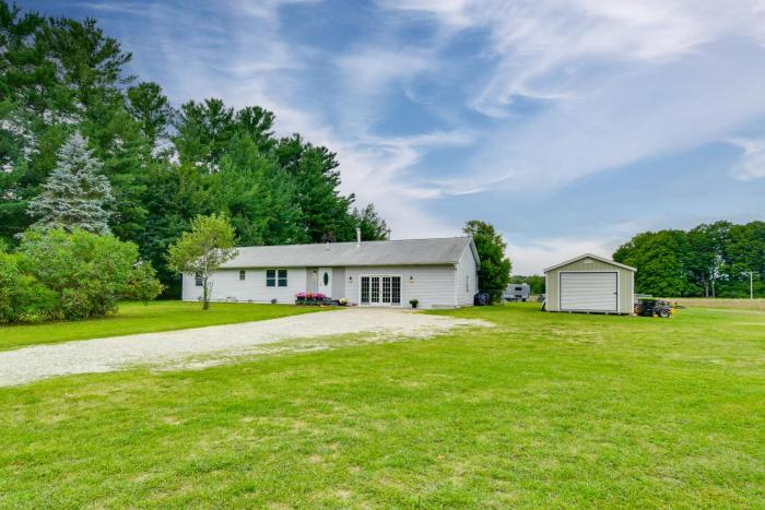 2 Mi to Turtle Creek Casino: Home w Game Room!