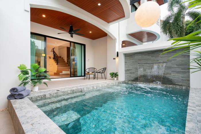 At Bangla Patong Pool Moon villa