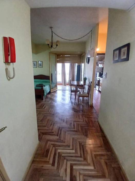 carmon colon 1 ambiente y medio