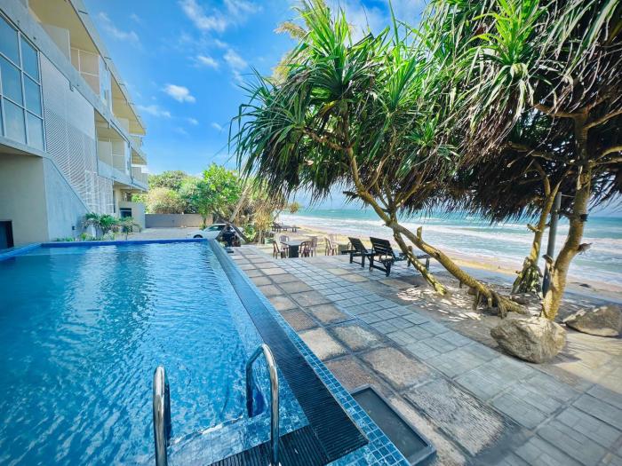 Sevenra Grand Beach Hotel