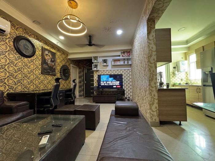 specious and luxurious 3 BHK in GC11