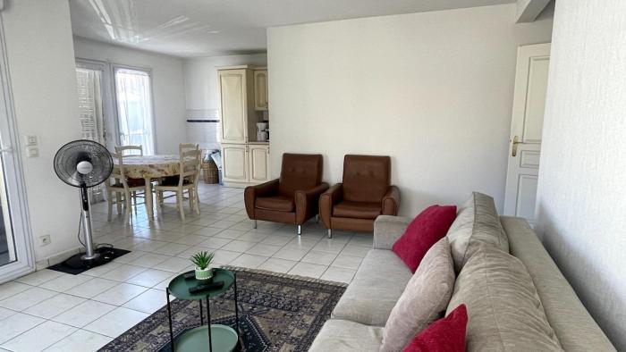 T3 - 6 pers Fréjus centre