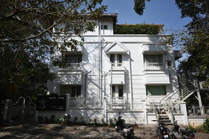 Surya service apartments