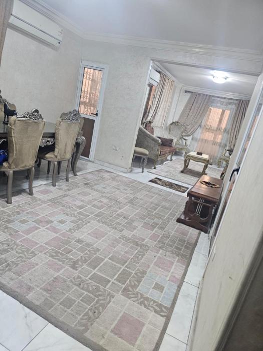 ارقي مكان في المهندسين للايجار