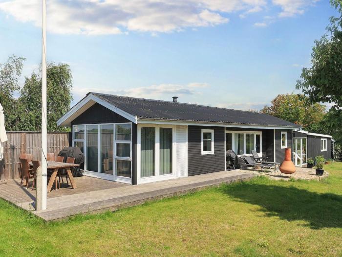 4 person holiday home in Karrebæksminde-By Traum
