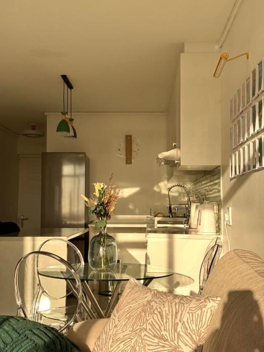 Stylish Cape Town Retreat Near V&A Waterfront