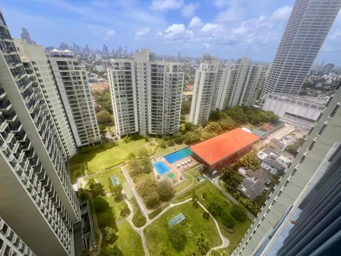 Colombo Skyline Luxury Apartments at Havelock City