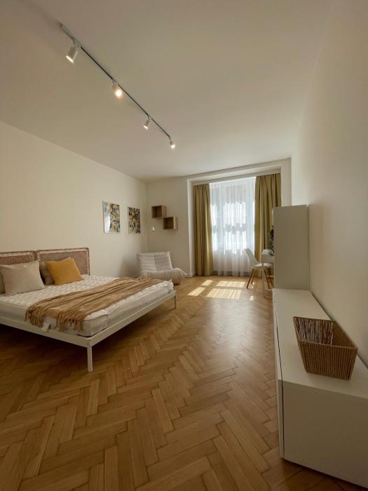 Nowy Kleparz 102 m2 with 3 Separate Bedrooms