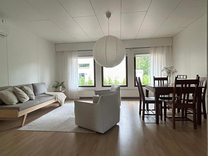 Asunto lähellä luontoa, 17min lentokentälle