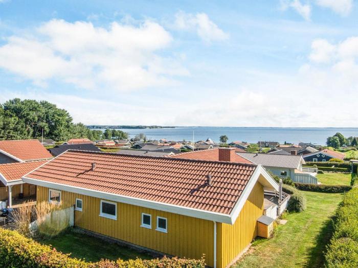 8 person holiday home in Sjølund-By Traum