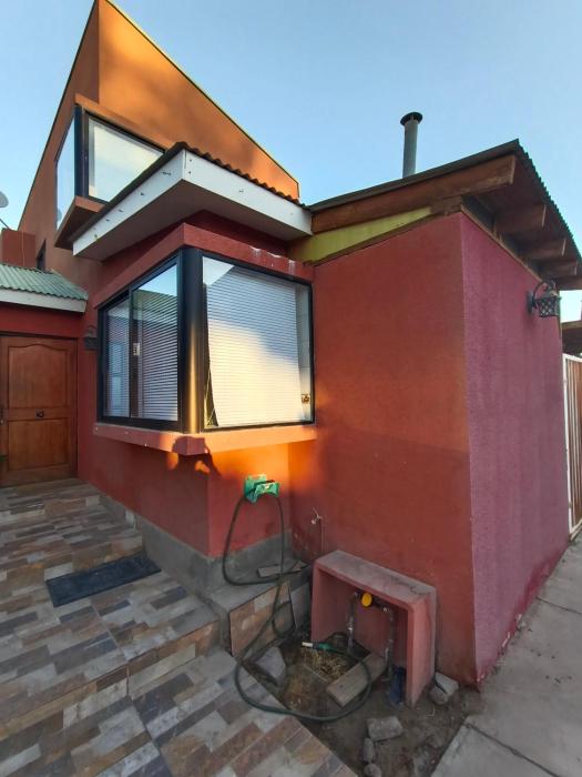 Casa privada en condominio