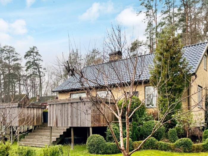 7 person holiday home in SVÄNGSTA-By Traum