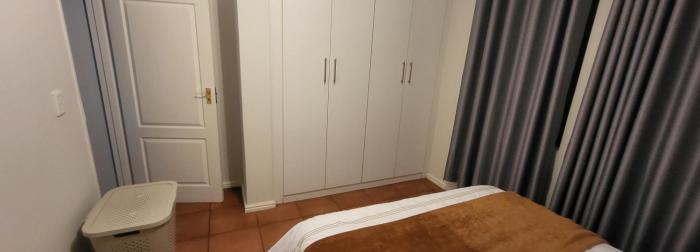 Cosy Sandton Apartment