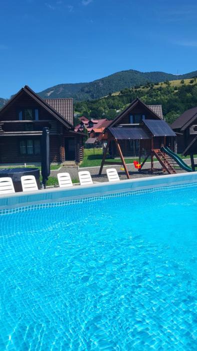 Котеджі Карпати Fest