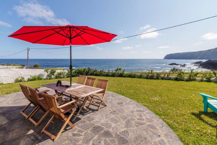 Casa Estrela do Mar - Azorean Butler