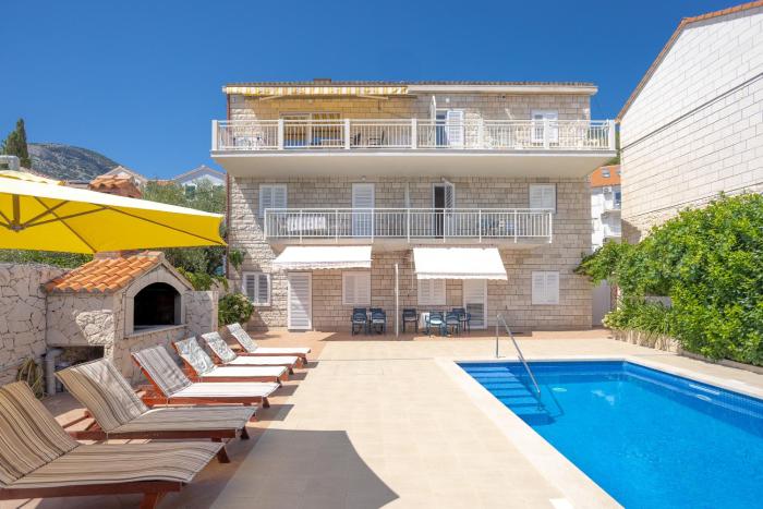 Apartmani Bezmalinović