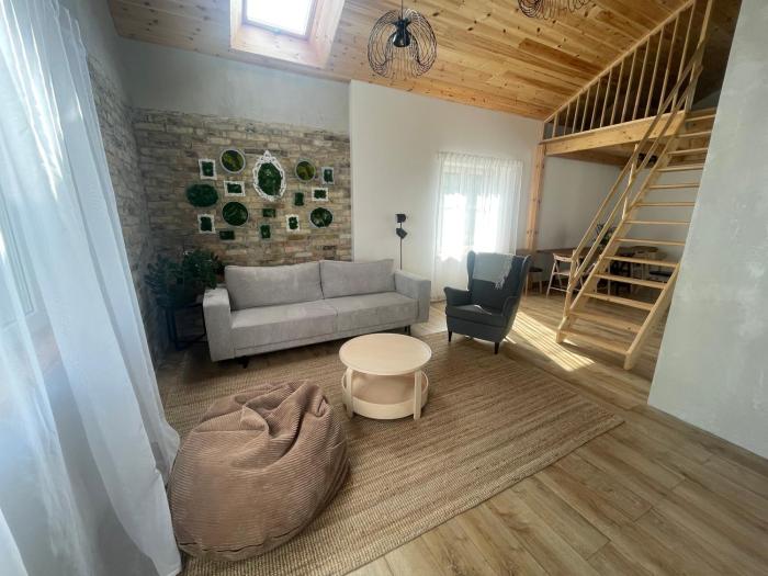 LilHouse loftas Šiauliuose