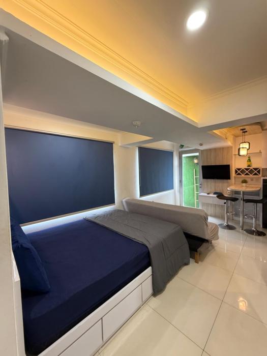 Jarrdin Apartment by DCarpenter