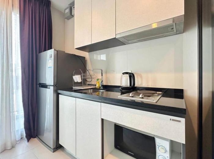 Pattaya the base condo