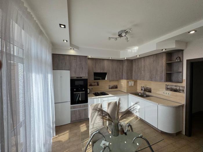 Apartment - Dzhordzha Vashynhtona