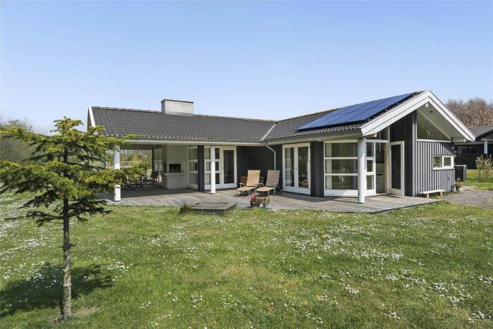 1433-Aakirkeby-Sluseparken-27