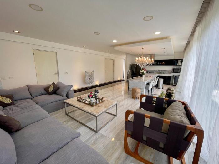 Exclusive 3 bdr Pent House Aldea Zama