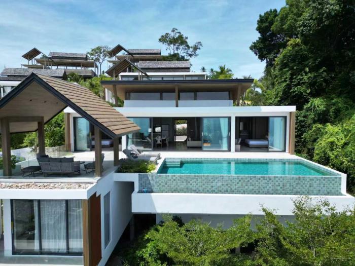 Ariya Season Residences Bangpor Beach 阿丽雅四季别墅群邦波海滩