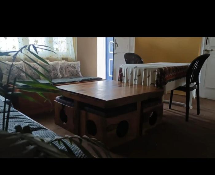 Phoenix Tiny Cottage