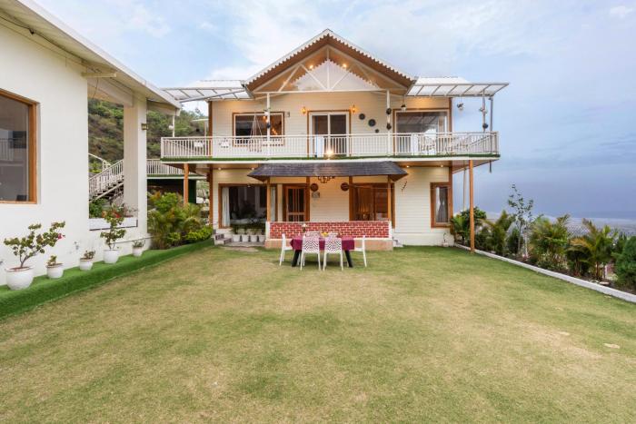 SaffronStays Mystic Homes - pet-friendly cottage with valley views & bonfire setup in Dehradun