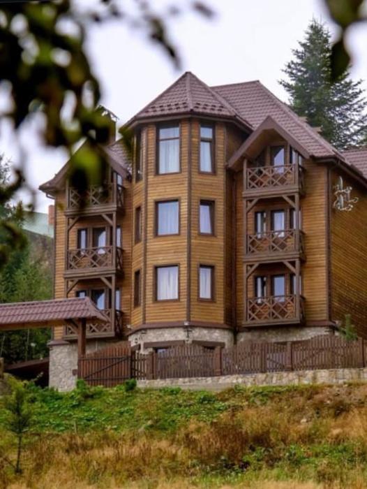 Під Лісом Pid Lisom